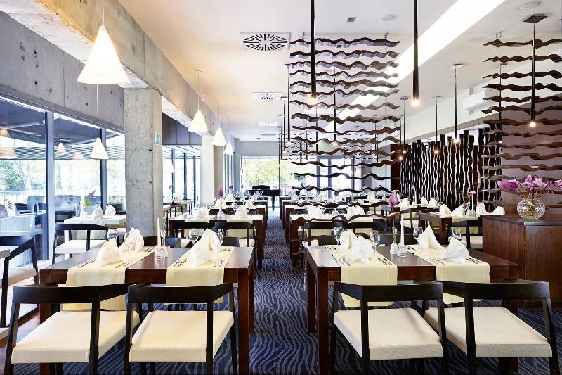 Royal Tulip Sand Kolobrzeg Luaran gambar The restaurant